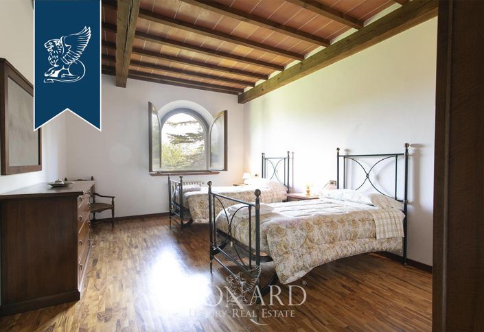 Image No.36-11 Bed Villa for sale