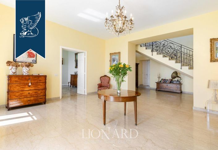 Image No.16-6 Bed Villa for sale