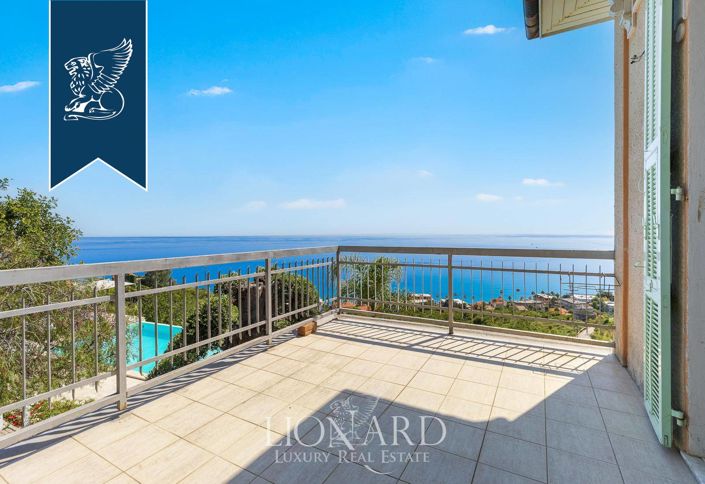 Image No.31-6 Bed Villa for sale