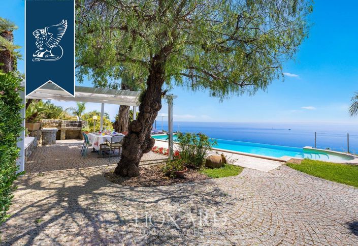 Image No.5-6 Bed Villa for sale