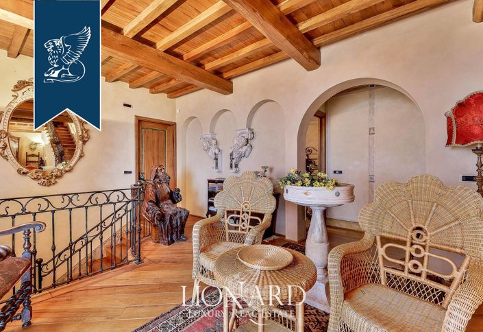 Image No.25-5 Bed Villa for sale