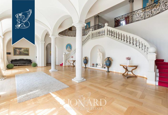 Image No.23-10 Bed Villa for sale