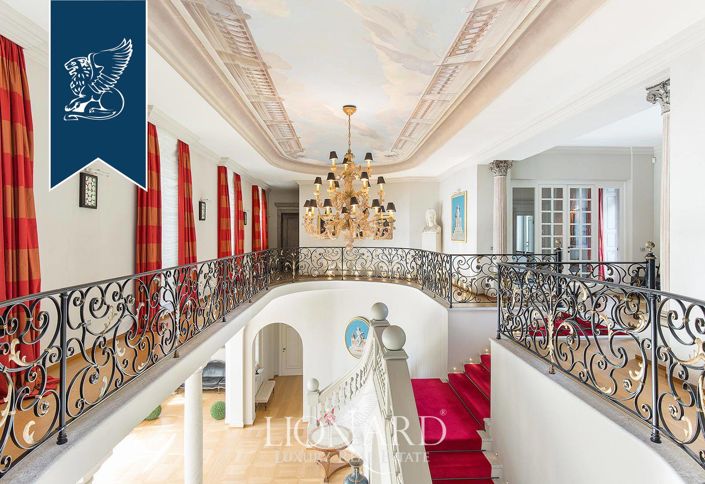Image No.31-10 Bed Villa for sale