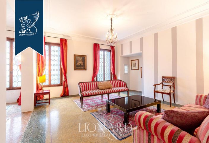 Image No.11-4 Bed Apartment for sale