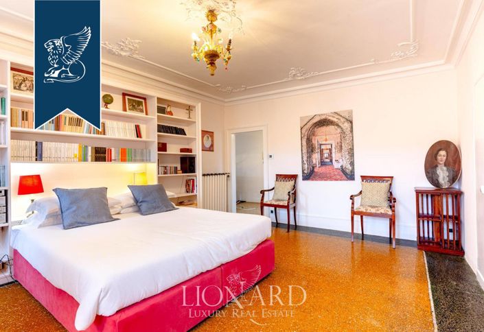 Image No.24-4 Bed Apartment for sale