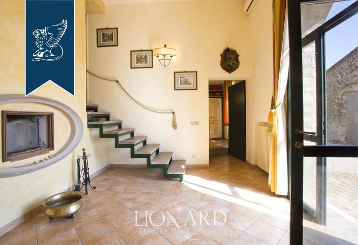 Image No.31-Maison de campagne de 10 chambres à vendre à Siena