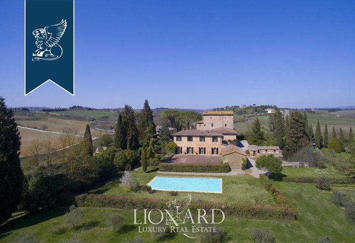 Image No.6-Maison de campagne de 10 chambres à vendre à Siena