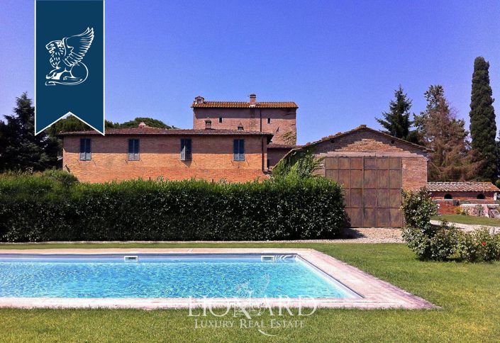 Image No.8-Maison de campagne de 10 chambres à vendre à Siena