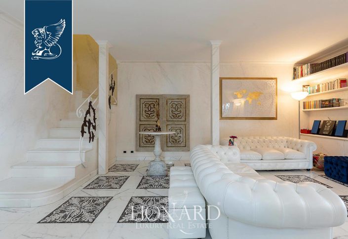 Image No.15-4 Bed Apartment for sale