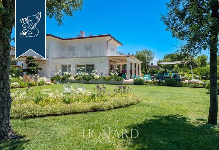 Image No.5-5 Bed Villa for sale