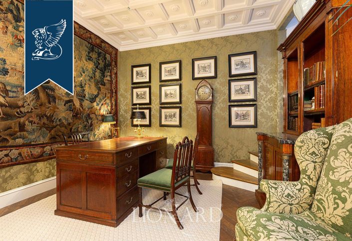 Image No.10-5 Bed Apartment for sale