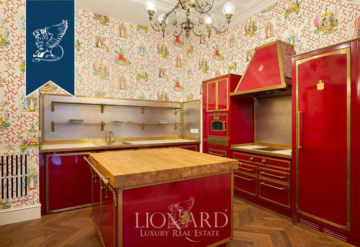Image No.13-5 Bed Apartment for sale