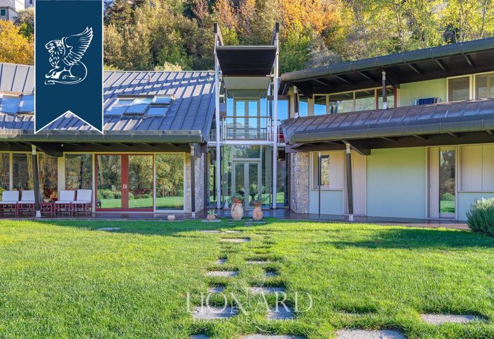 Image No.2-4 Bed Villa for sale