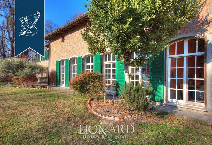 Image No.10-6 Bed Villa for sale