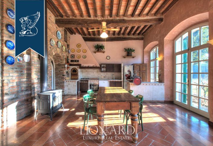 Image No.22-6 Bed Villa for sale