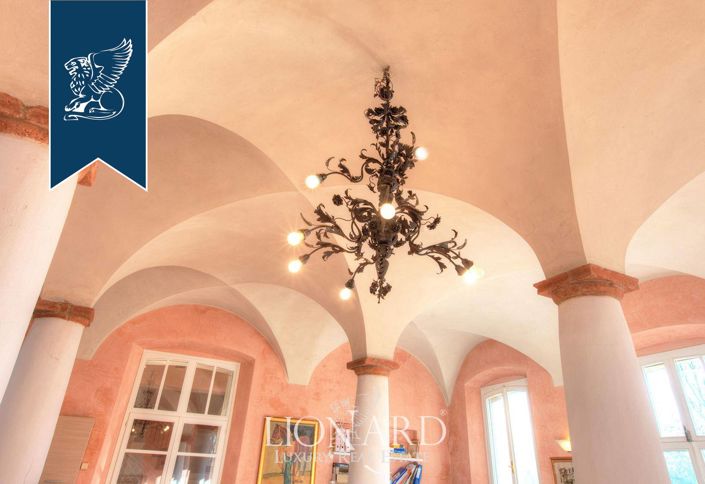 Image No.24-6 Bed Villa for sale
