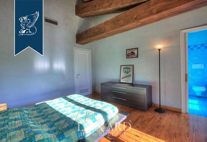 Image No.38-6 Bed Villa for sale
