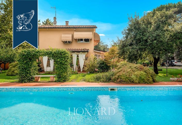 Image No.2-4 Bed Villa for sale