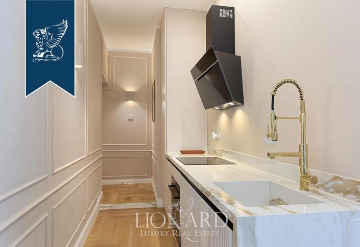Image No.18-5 Bed Apartment for sale