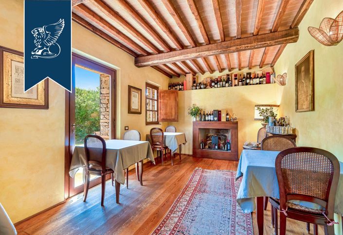 Image No.38-6 Bed Hotel for sale