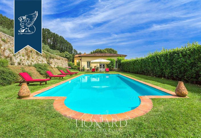 Image No.12-35 Bed Villa for sale