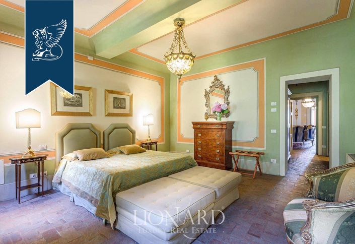 Image No.31-35 Bed Villa for sale