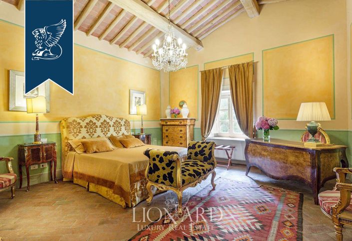 Image No.36-35 Bed Villa for sale