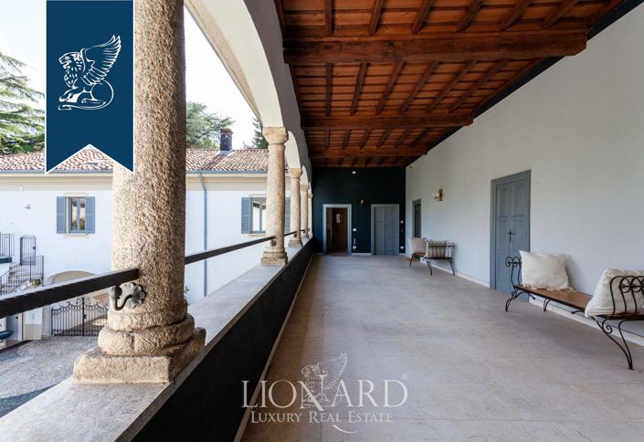 Image No.45-8 Bed Villa for sale