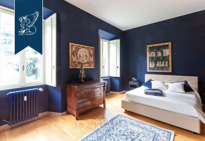 Image No.55-8 Bed Villa for sale
