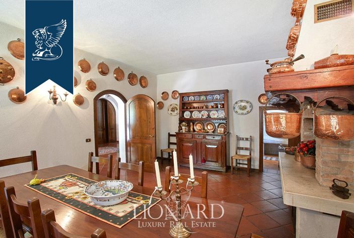 Image No.29-6 Bed Villa for sale