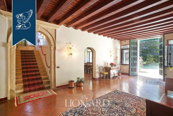 Image No.32-6 Bed Villa for sale