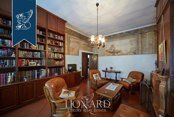 Image No.40-6 Bed Villa for sale