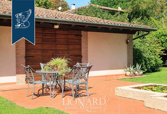 Image No.23-4 Bed Villa for sale