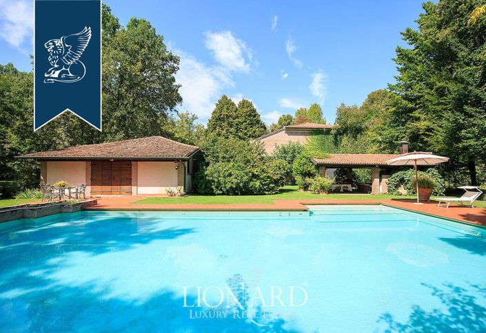 Image No.3-4 Bed Villa for sale