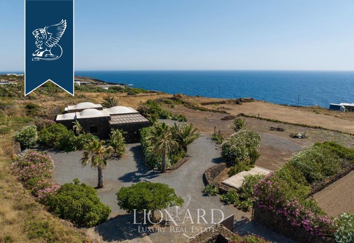 Image No.2-Villa de 2 chambres à vendre à Pantelleria