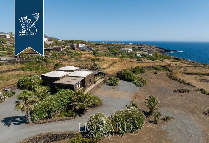 Image No.3-Villa de 2 chambres à vendre à Pantelleria
