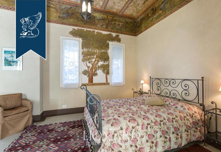 Image No.50-8 Bed Villa for sale