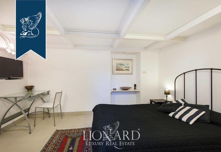Image No.53-8 Bed Villa for sale