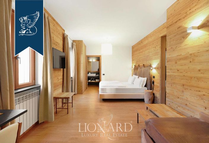 Image No.13-11 Bed Hotel for sale