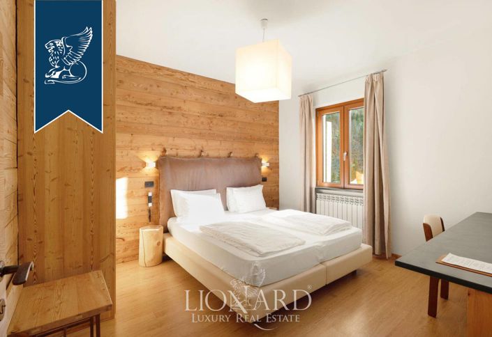 Image No.14-11 Bed Hotel for sale