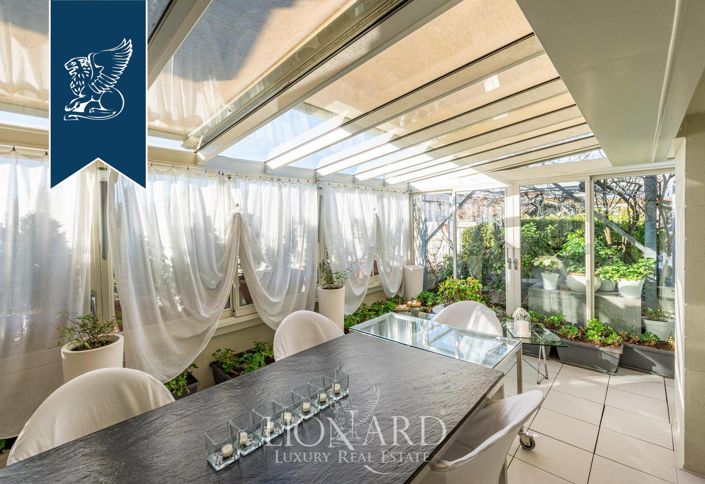 Image No.17-4 Bed Apartment for sale