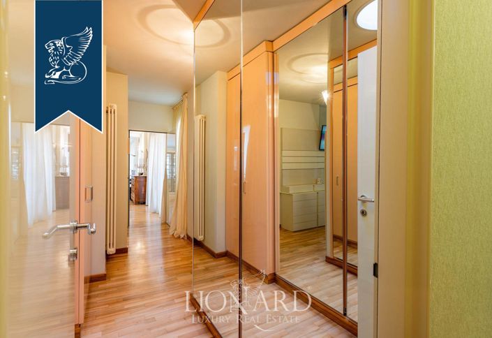 Image No.34-4 Bed Apartment for sale
