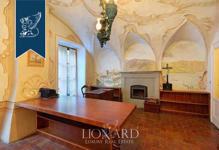 Image No.42-9 Bed Villa for sale