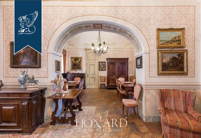 Image No.49-24 Bed Property for sale