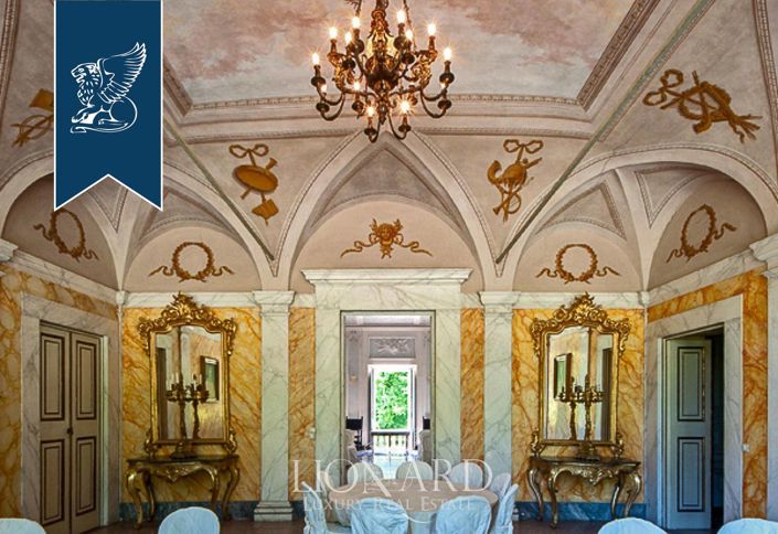Image No.9-5 Bed Villa for sale