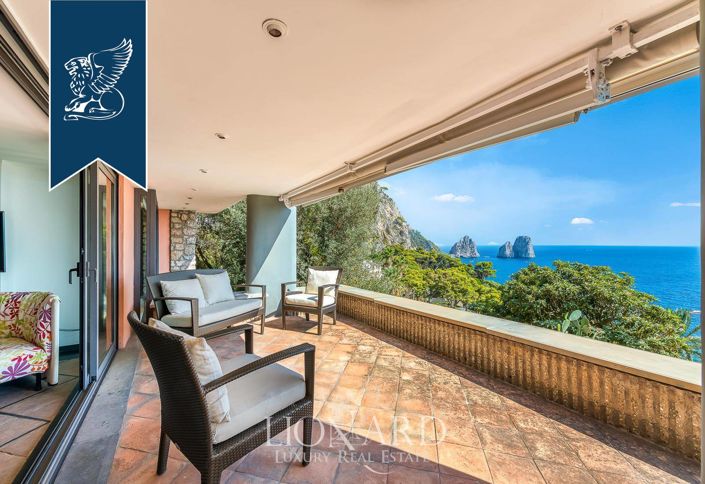 Image No.2-Villa de 4 chambres à vendre à Capri