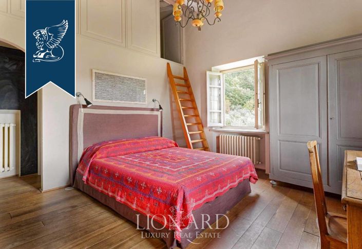 Image No.18-5 Bed Country House for sale