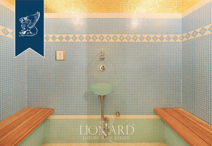 Image No.15-7 Bed Villa for sale