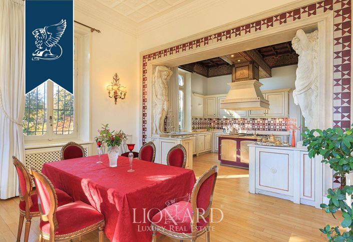 Image No.31-7 Bed Villa for sale