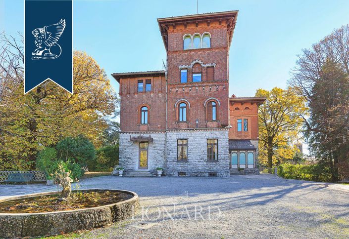 Image No.4-7 Bed Villa for sale
